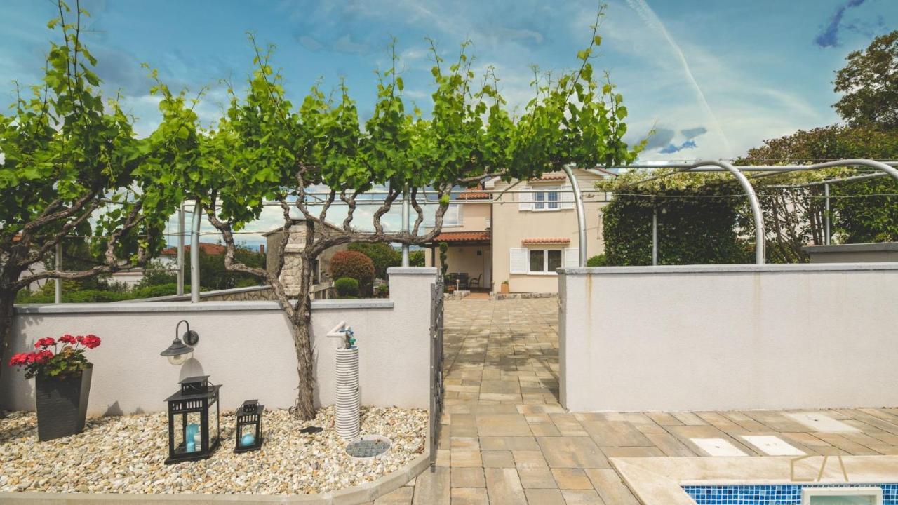 Villa Marina Малинска Екстериор снимка